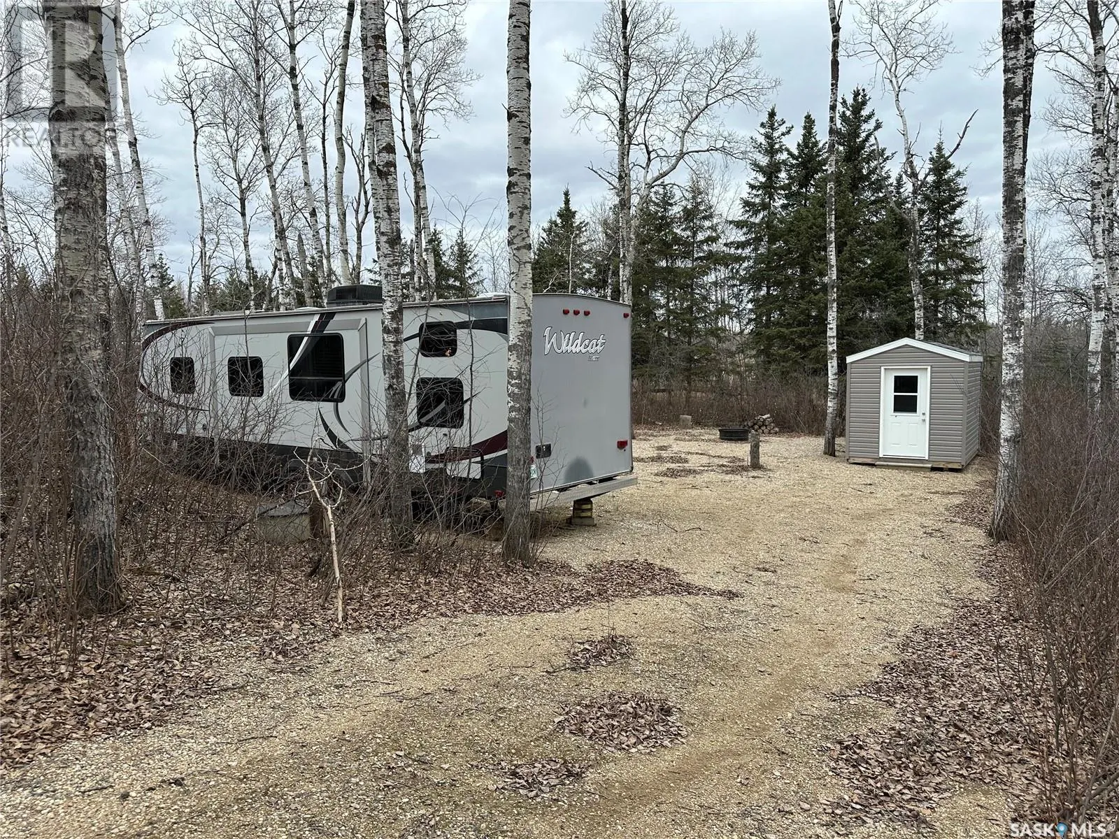215 Shady Lane - Pratt Lake