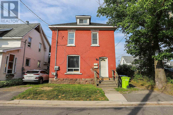 11 Grace ST, Sault Ste. Marie