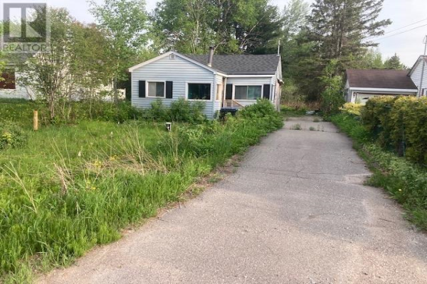 251 Fourth LIN, Sault Ste. Marie