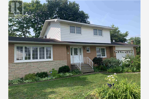 83 Capp AVE, Sault Ste. Marie