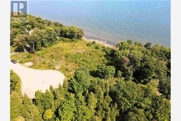109 Lighthouse Point DR, Thessalon