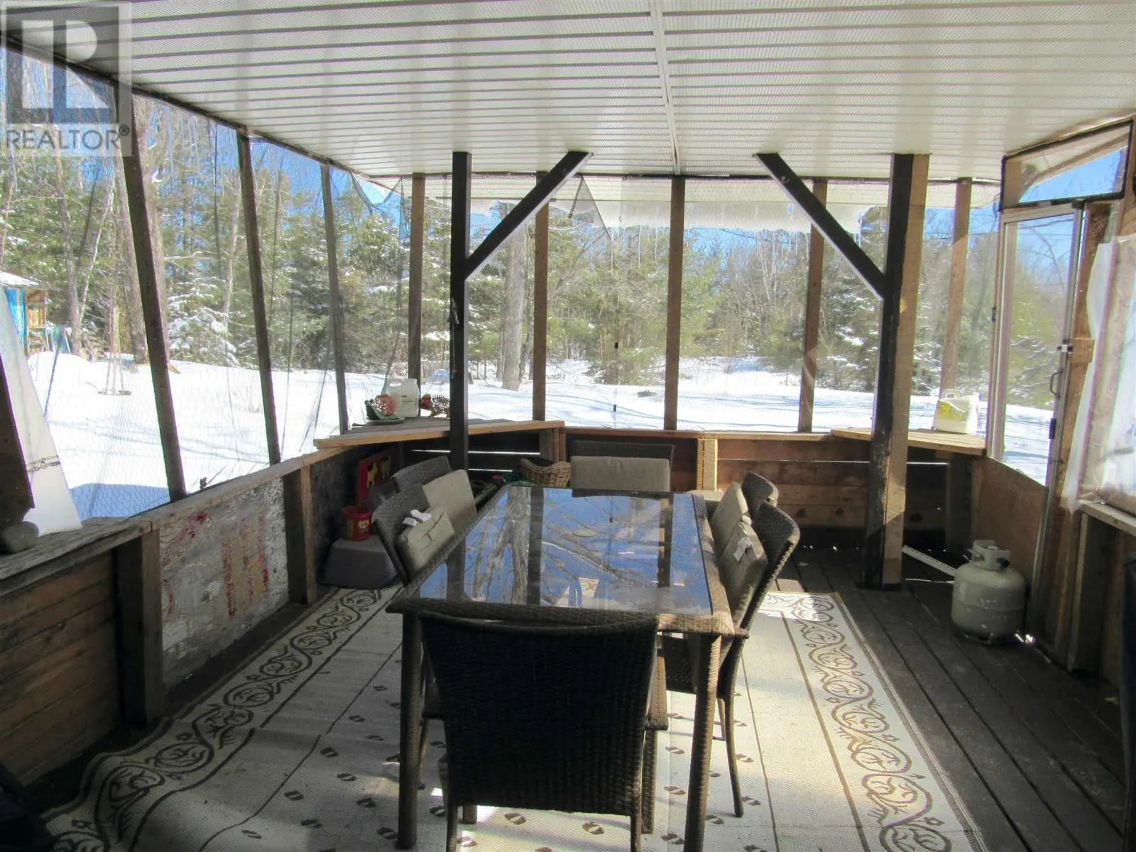 9073 Highway 129