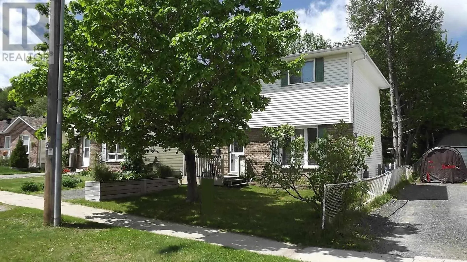 26 Hergott AVE