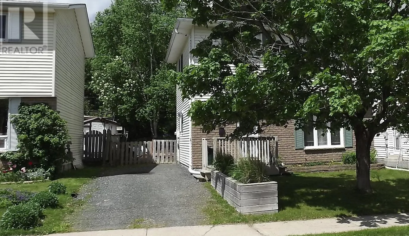 26 Hergott AVE