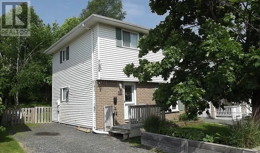 26 Hergott AVE