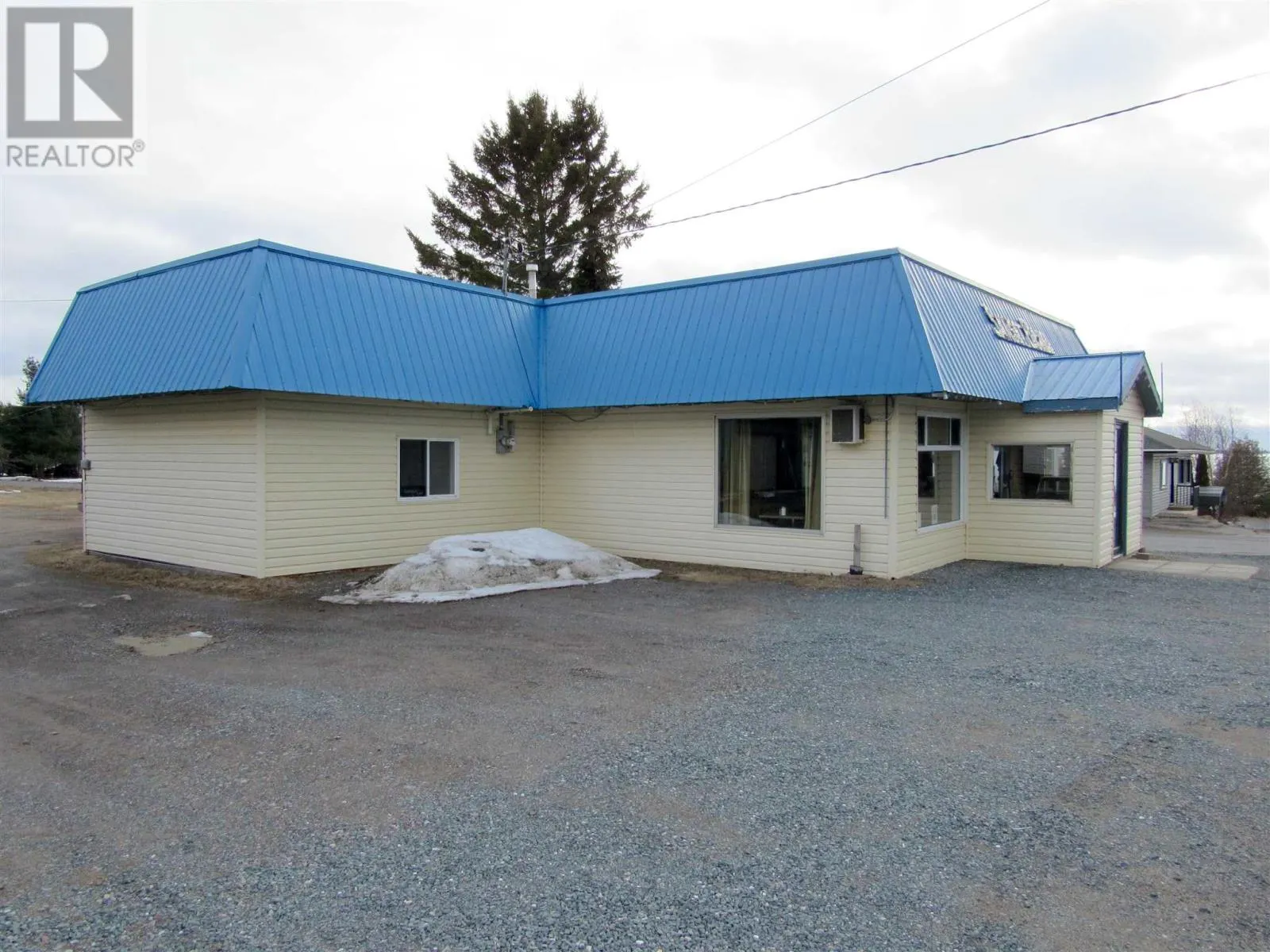47 Frances ST