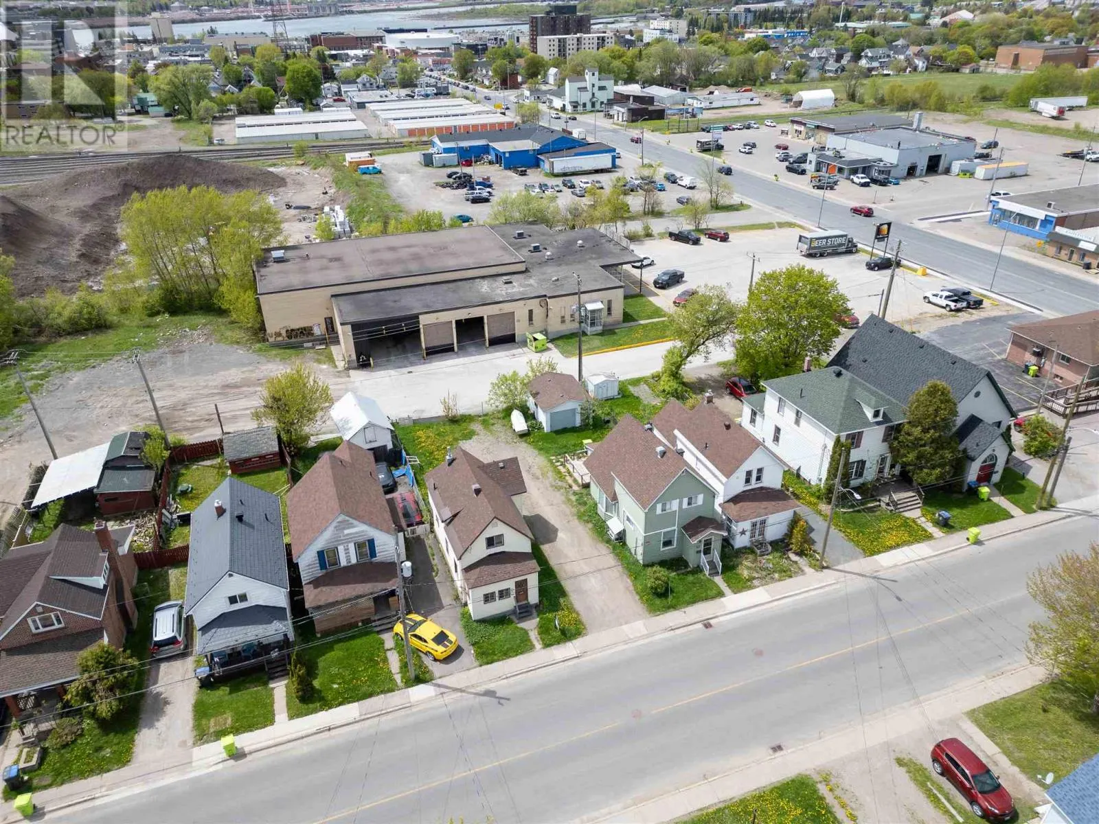 119 Grosvenor AVE
