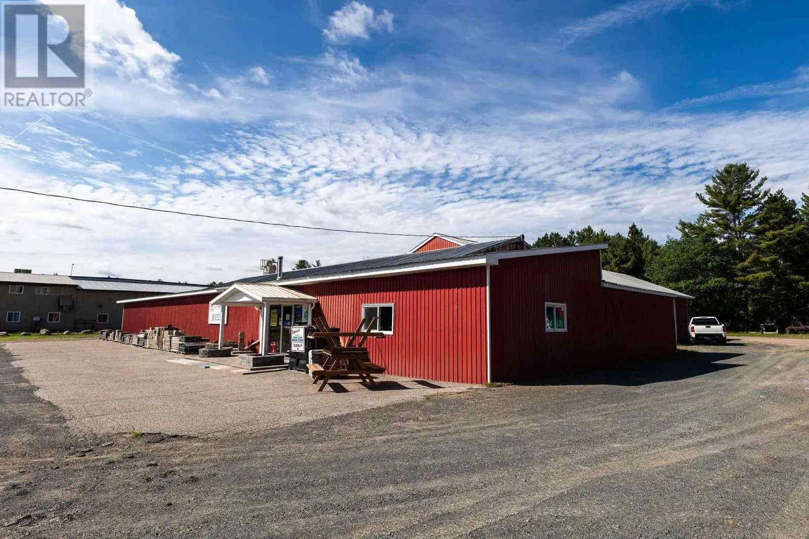 12600 Highway 17 E