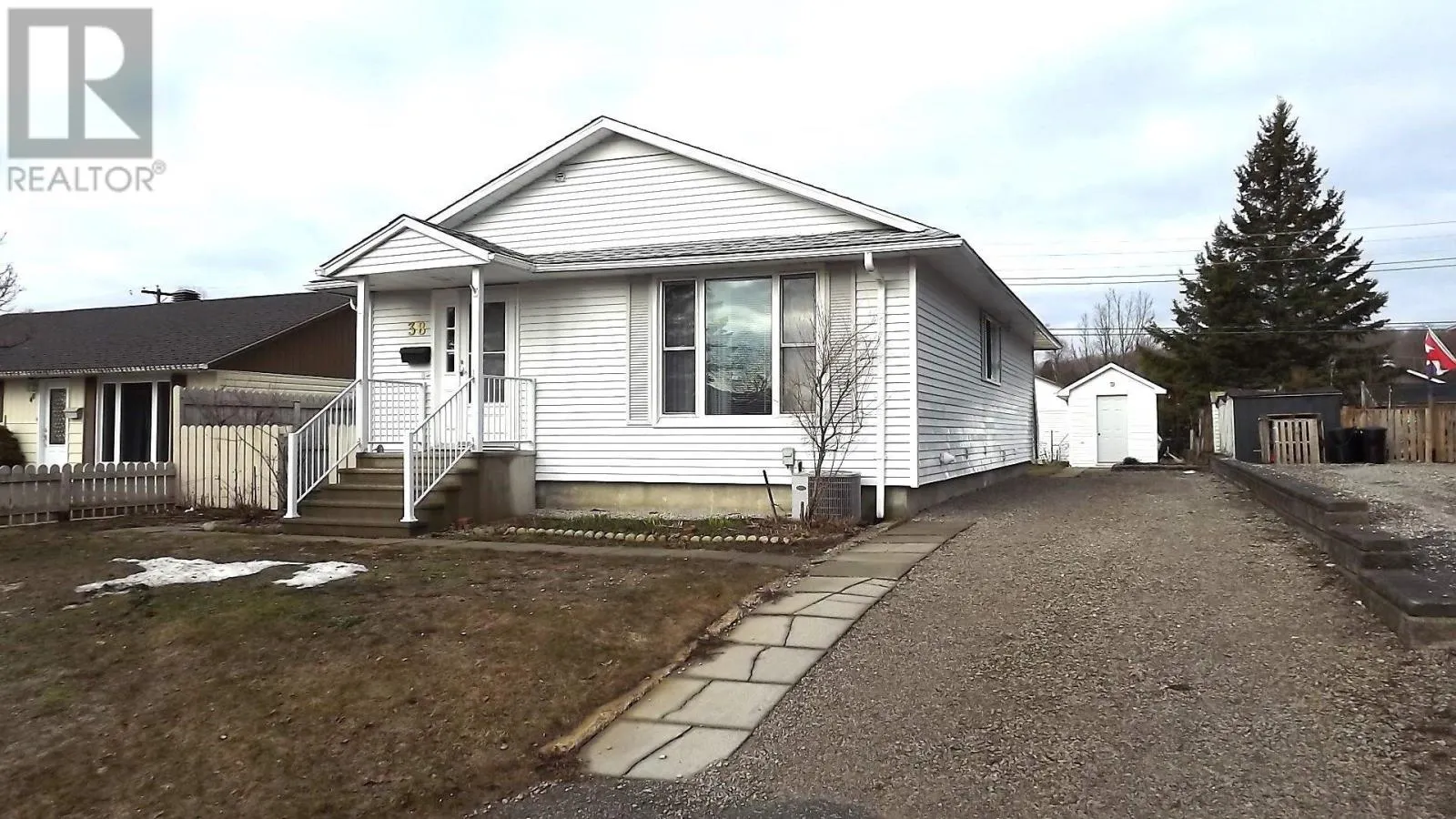 38 Blackwell RD