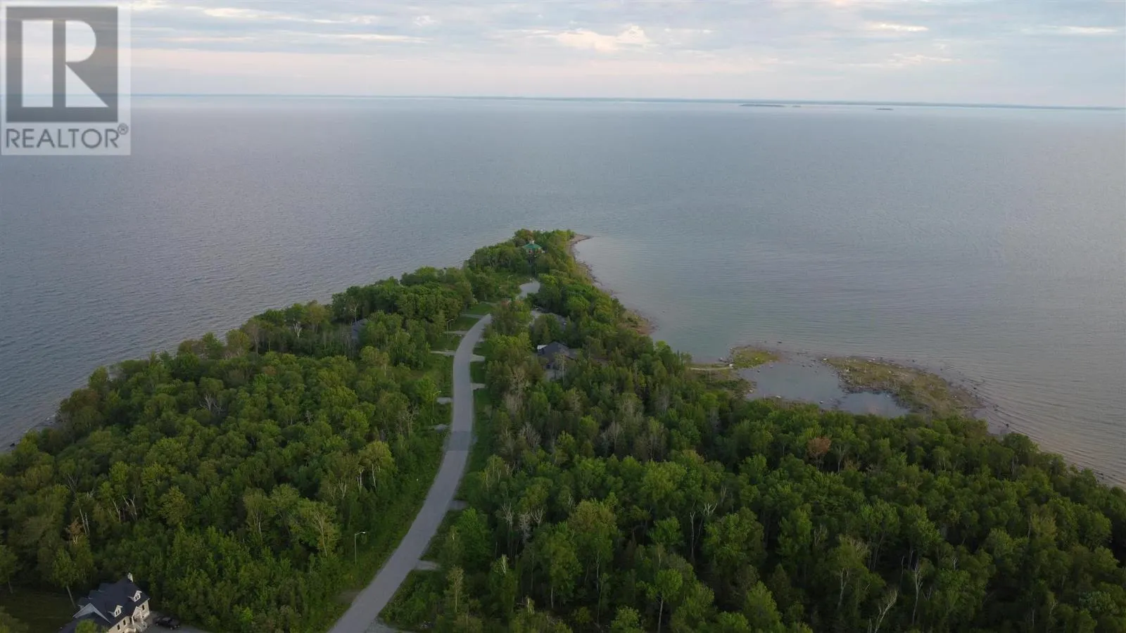 58 Lighthouse Point RD