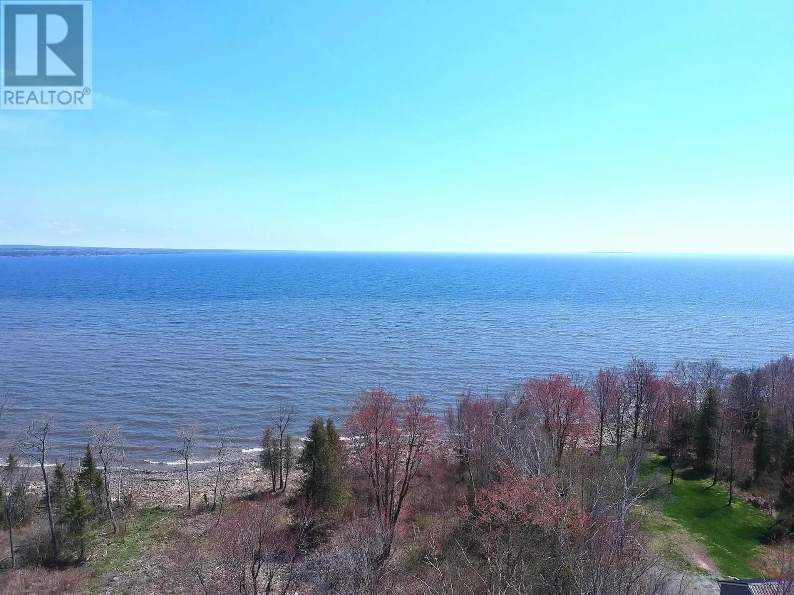 71 Lighthouse Point