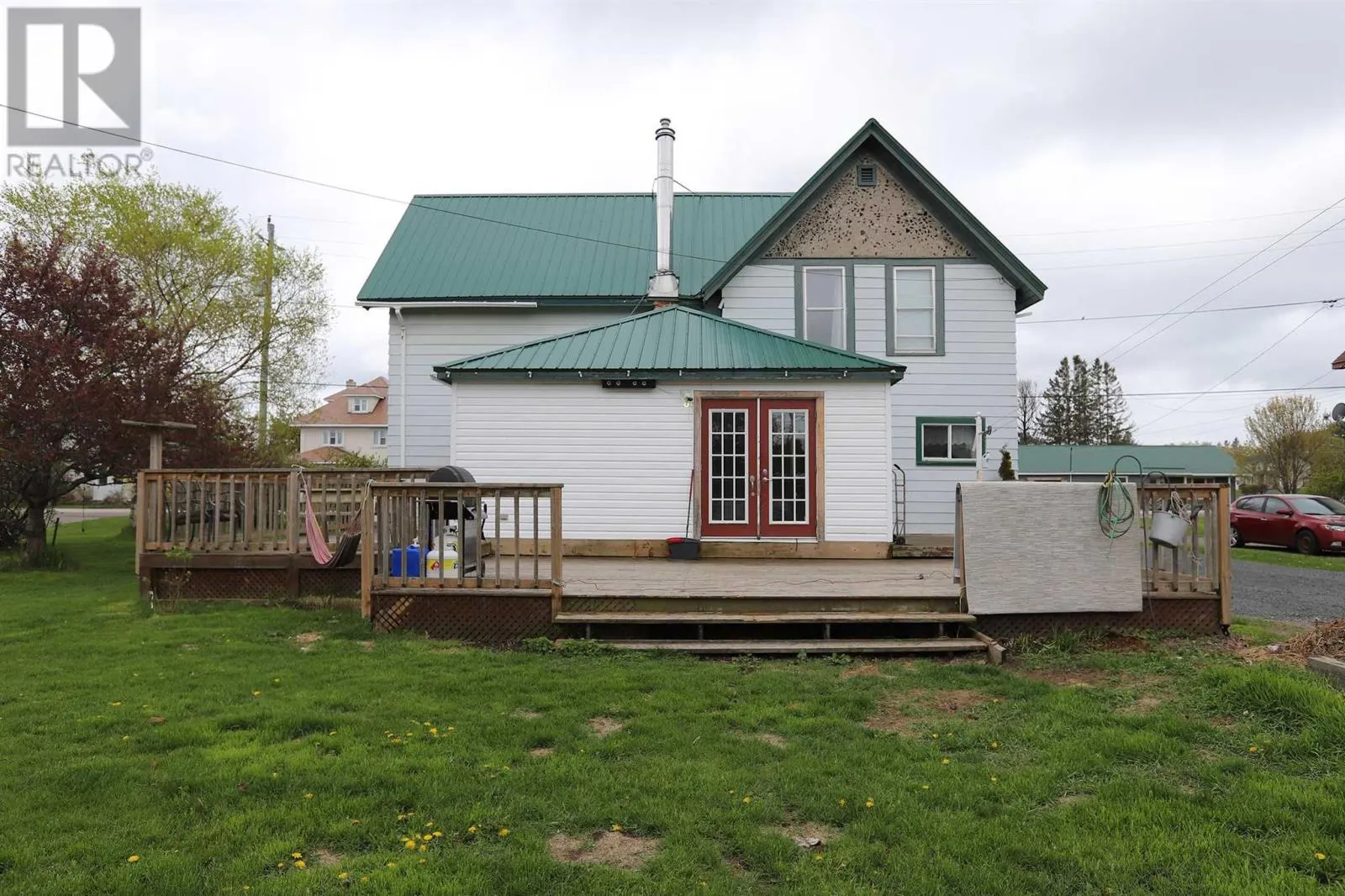22 Huron ST