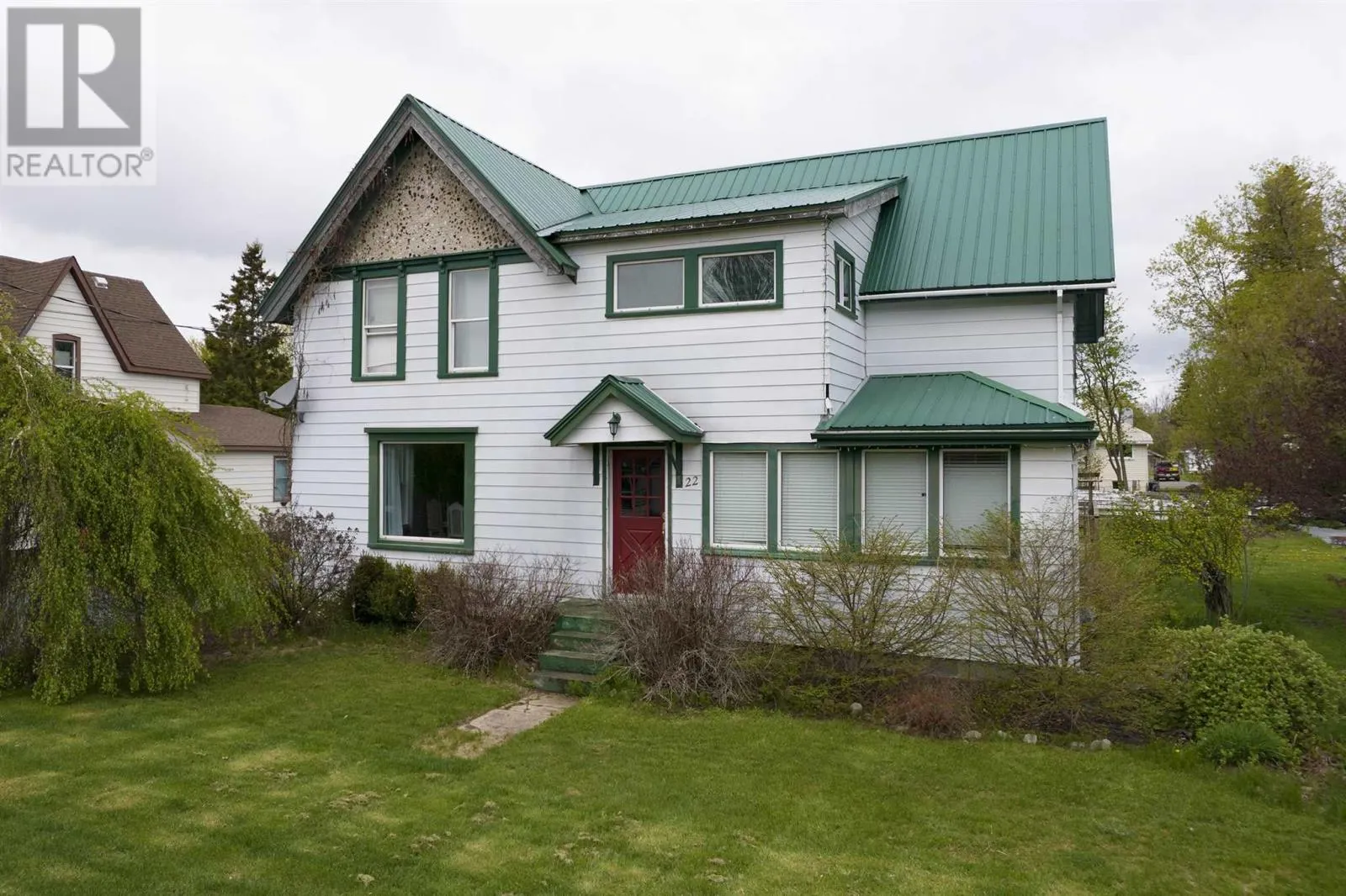 22 Huron ST