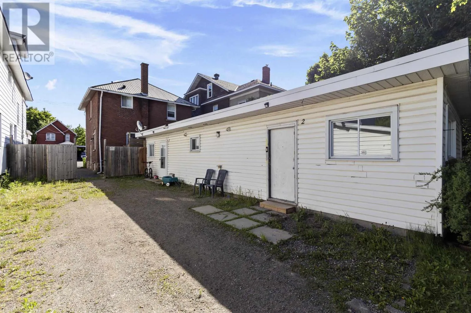 167 Albert ST E