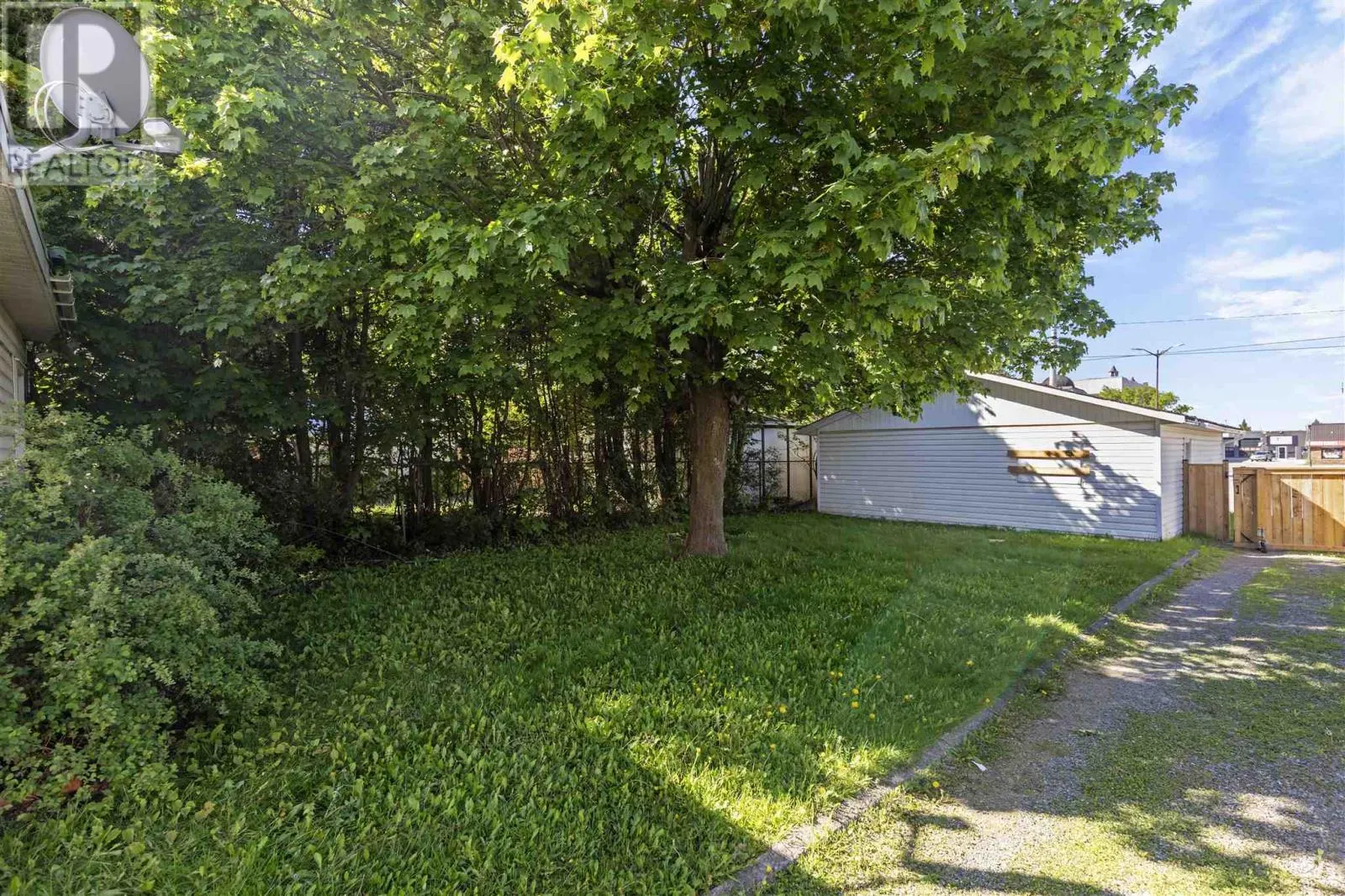 167 Albert ST E