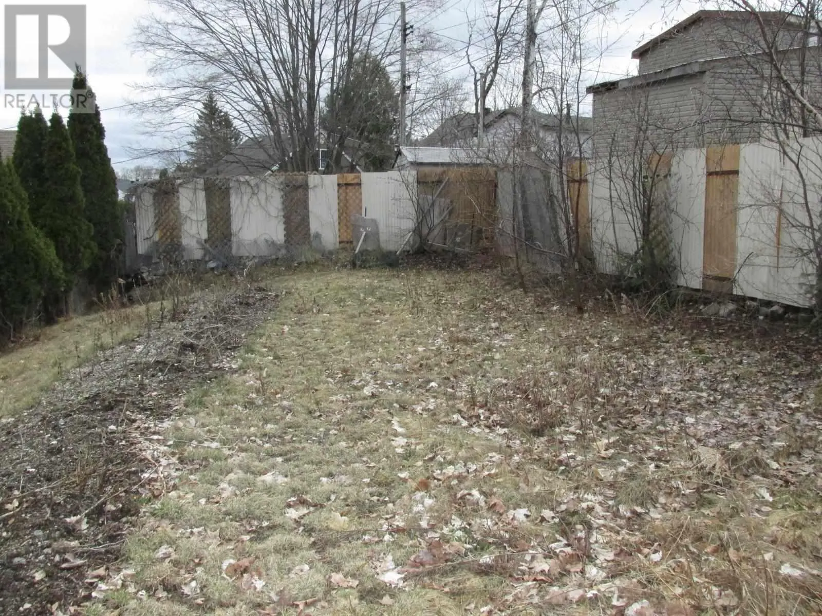 11 Birch RD