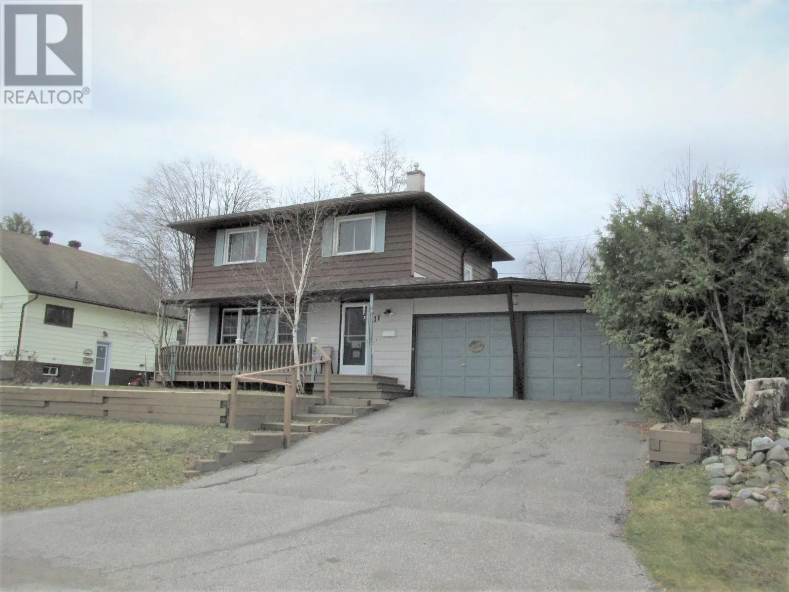 11 Birch RD