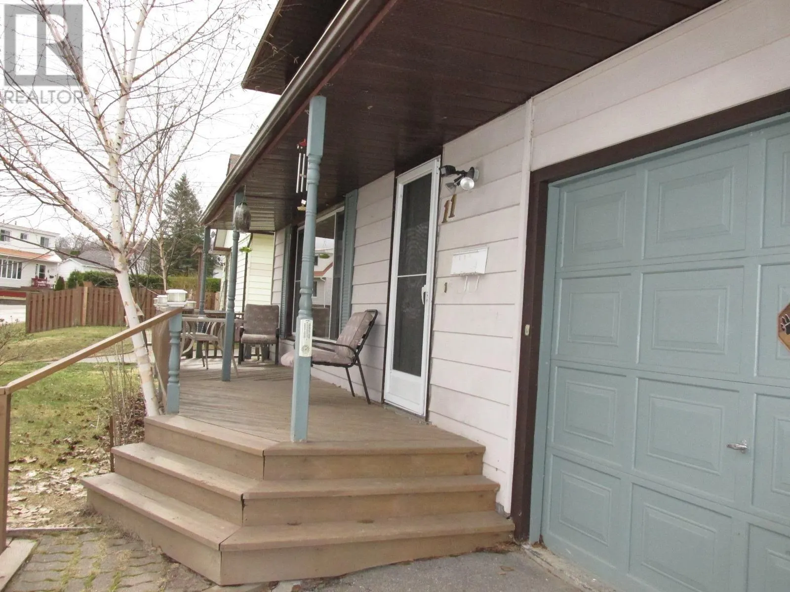 11 Birch RD