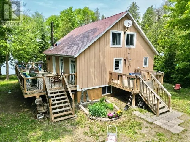 884 Dunlop Shores RD