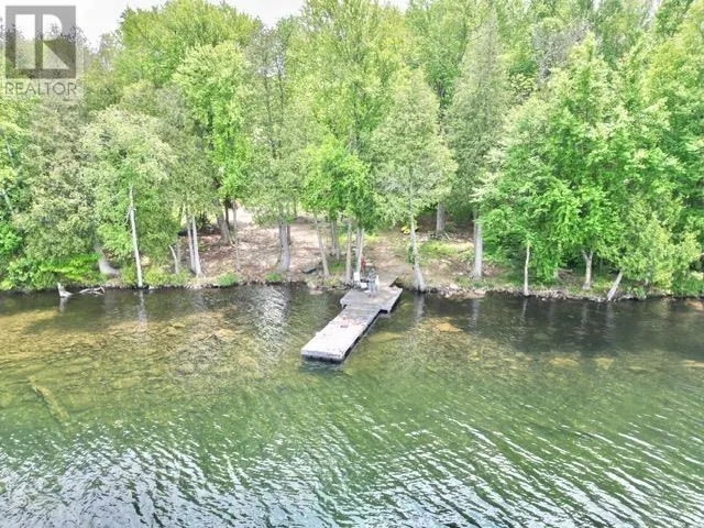 884 Dunlop Shores RD
