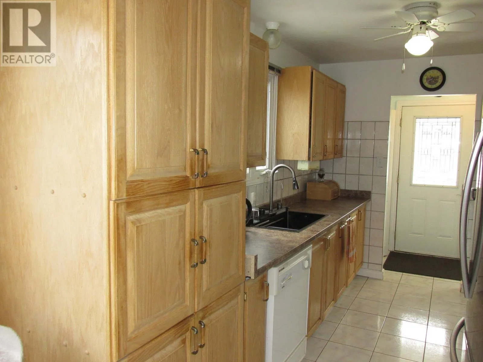 28 McQuarrie PL