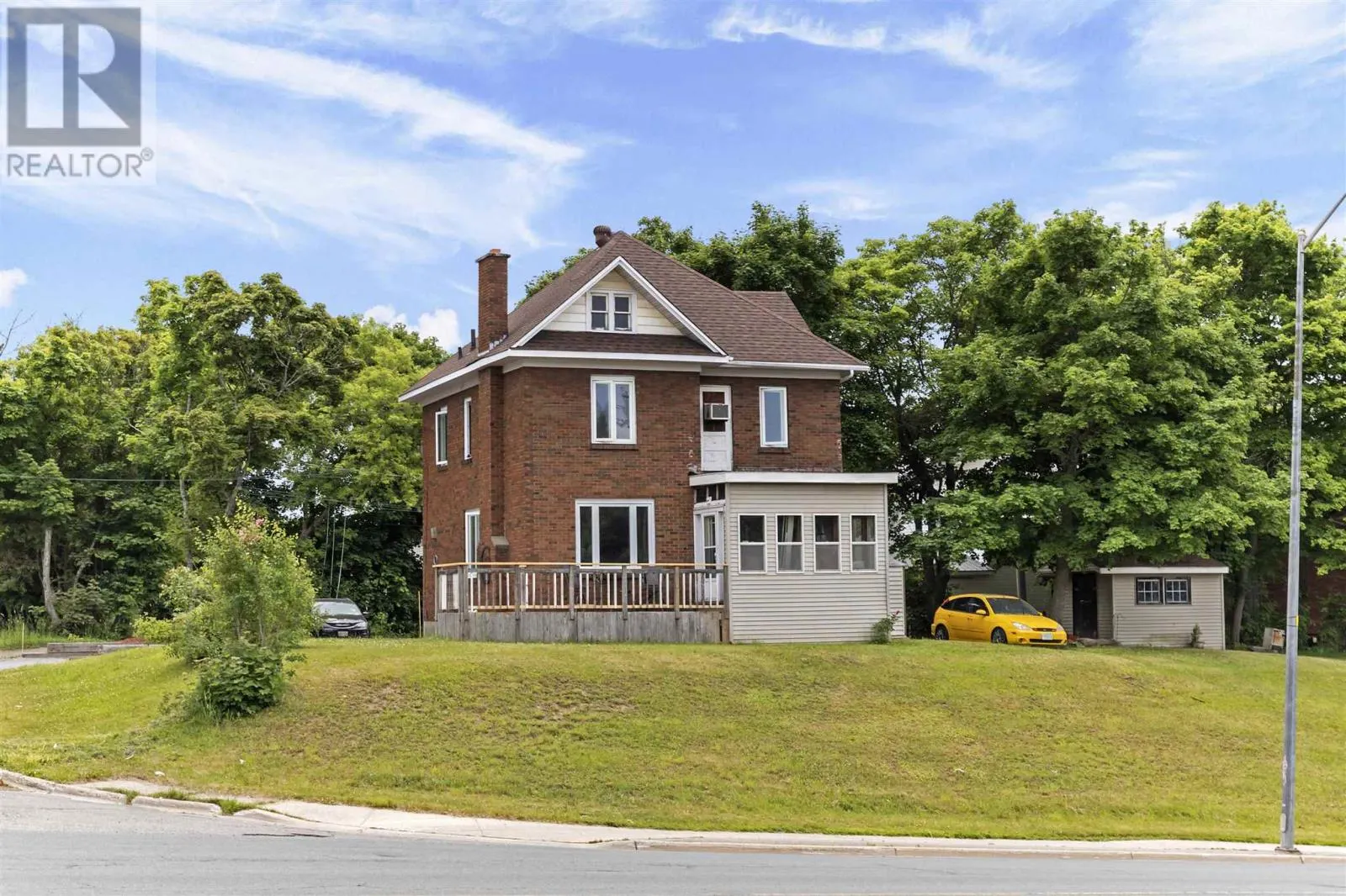 58 Lansdowne AVE