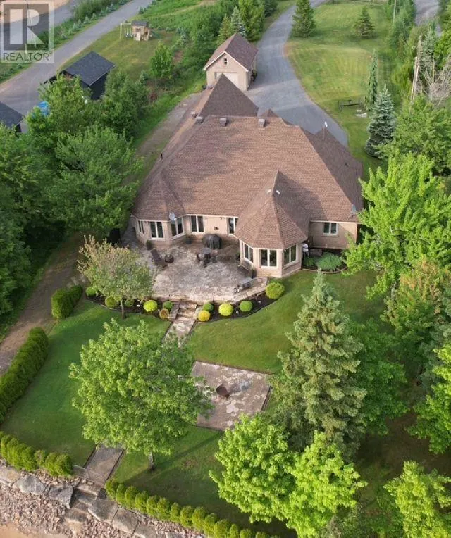 857 Sunnyside Beach RD