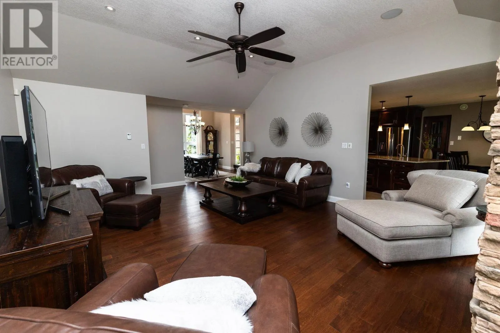 857 Sunnyside Beach RD