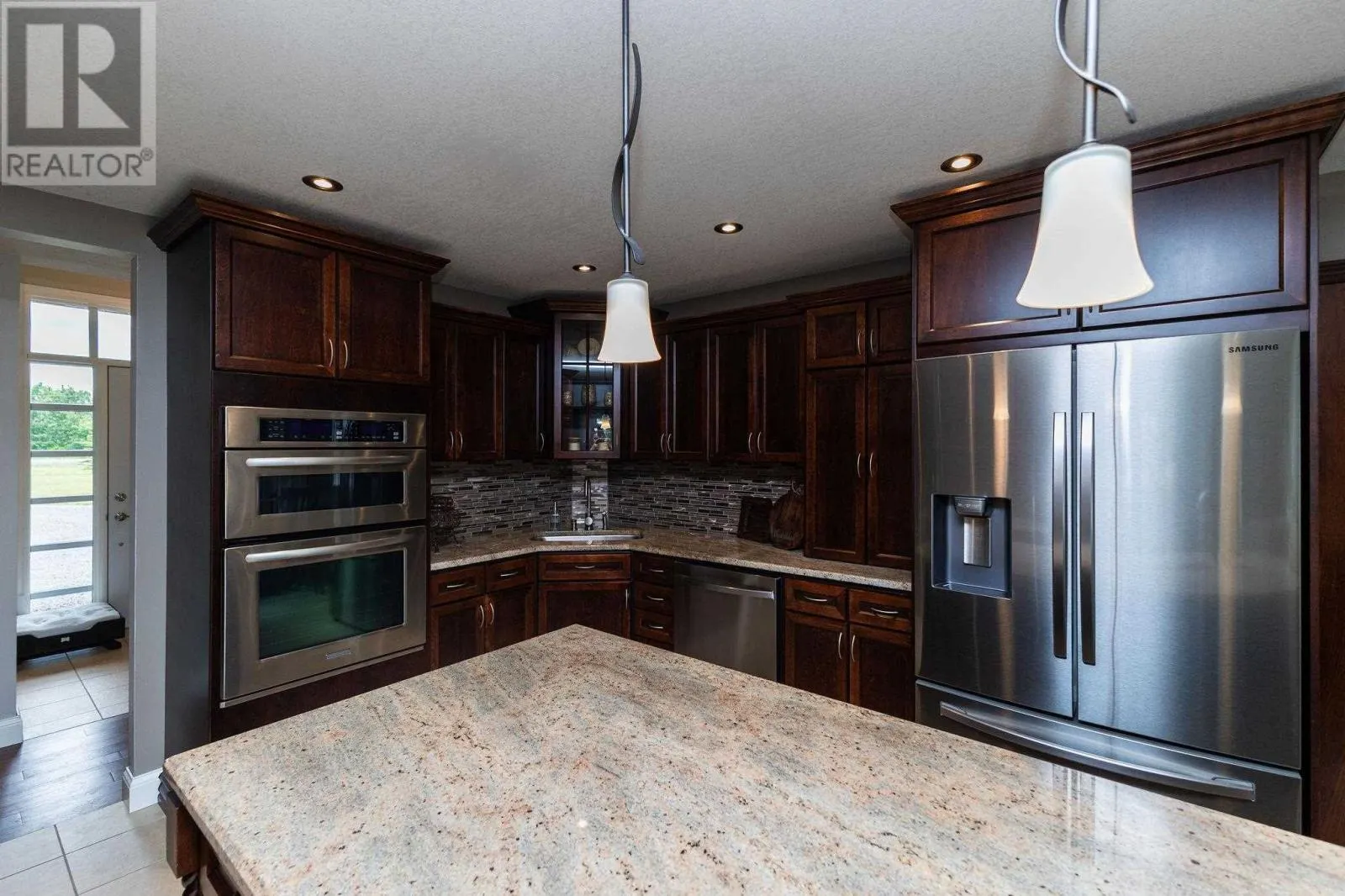 857 Sunnyside Beach RD