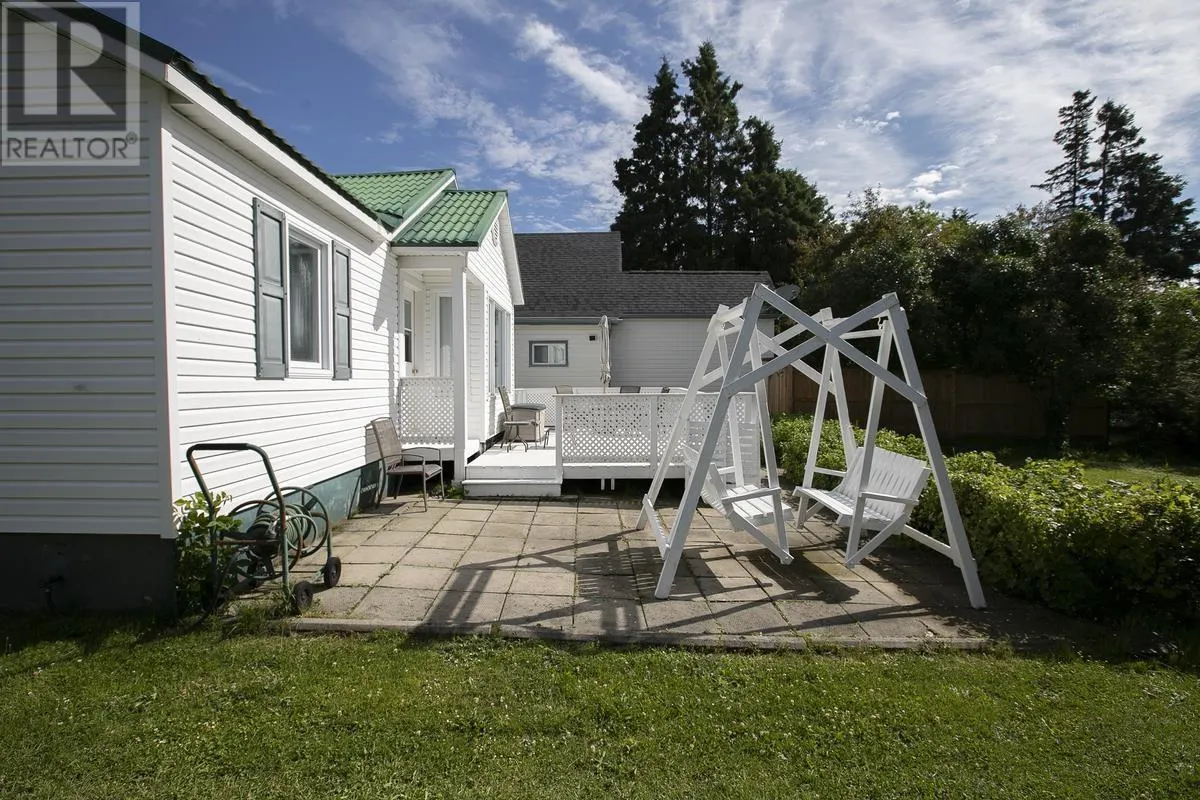 483 River RD