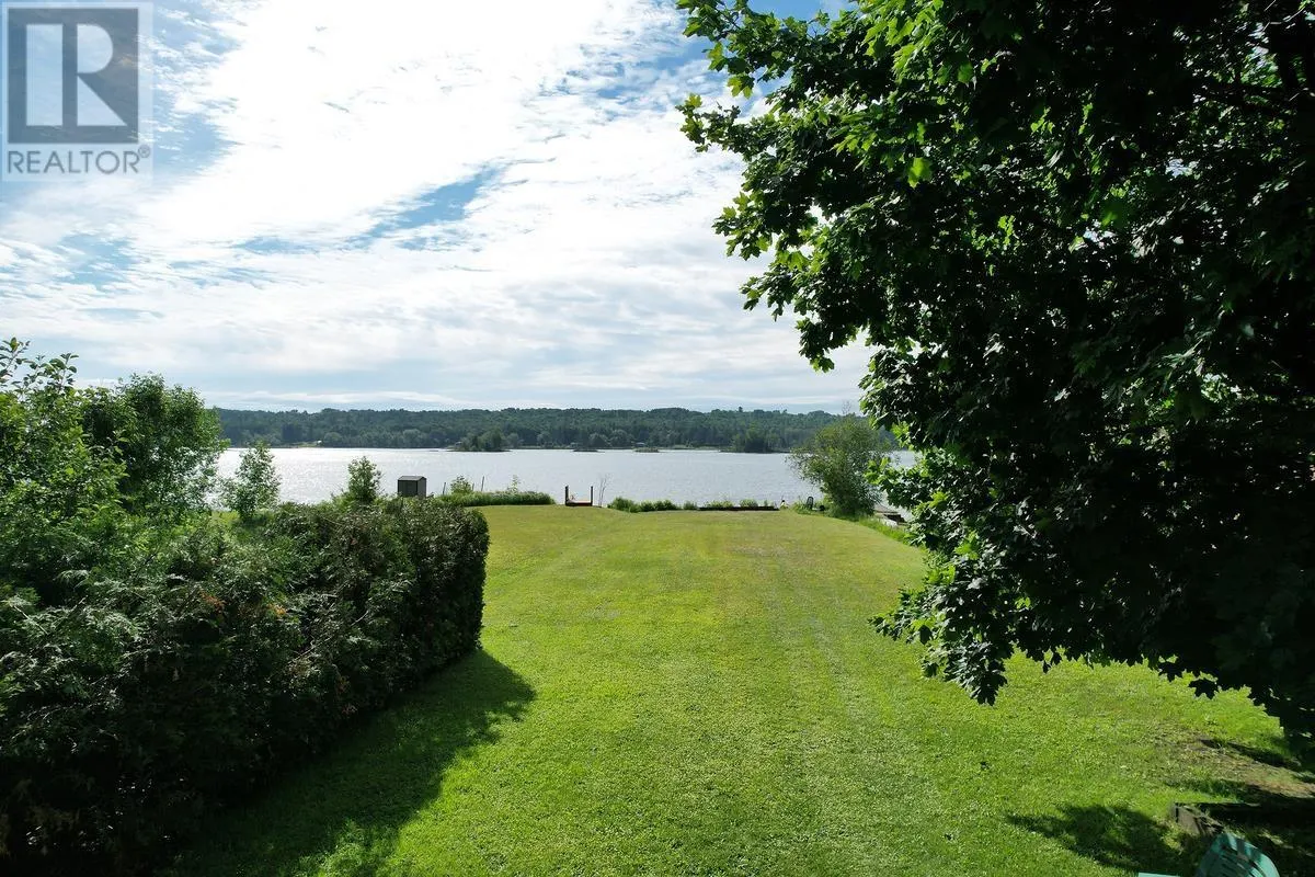 483 River RD