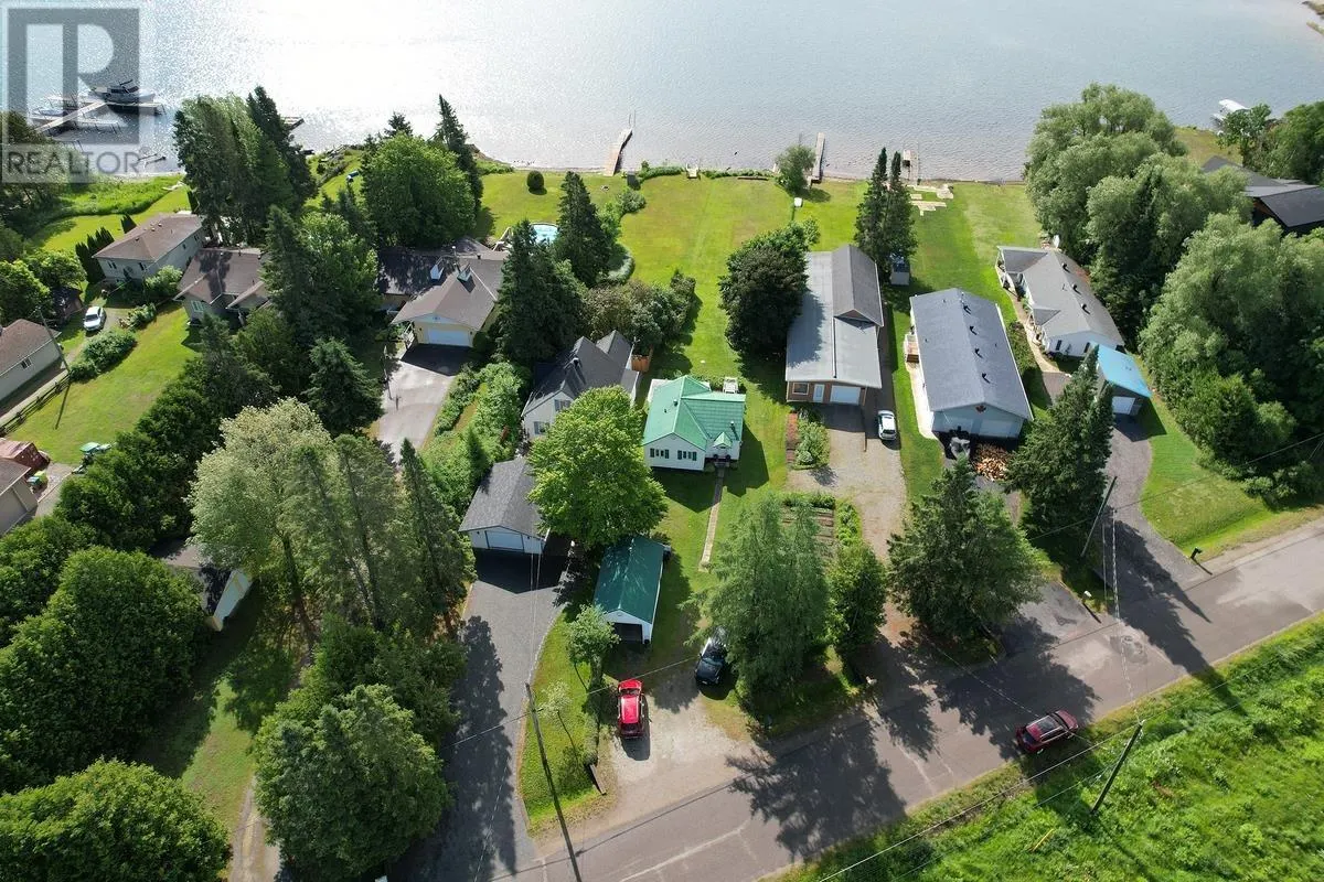 483 River RD