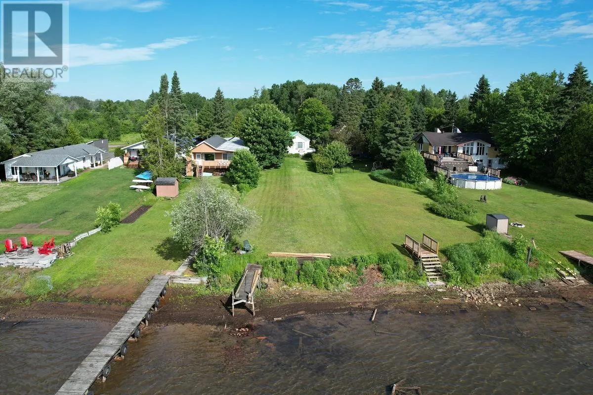 483 River RD