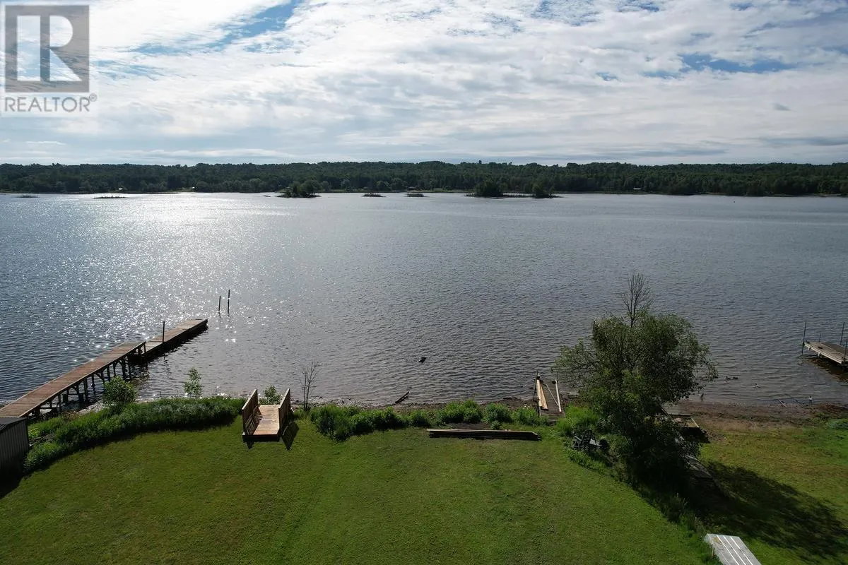 483 River RD