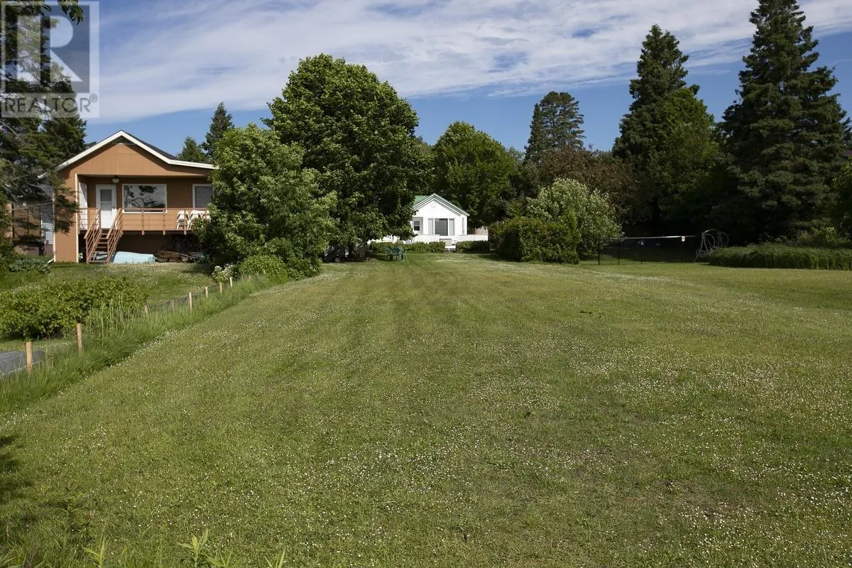 483 River RD