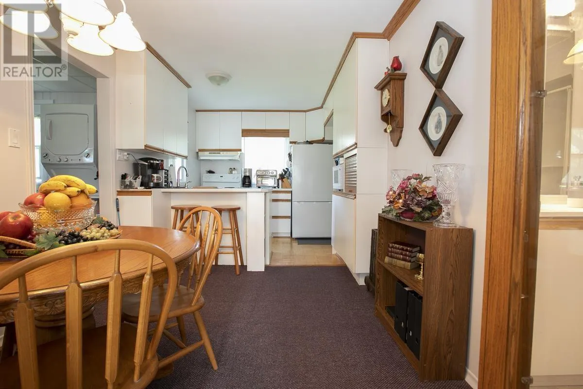 483 River RD
