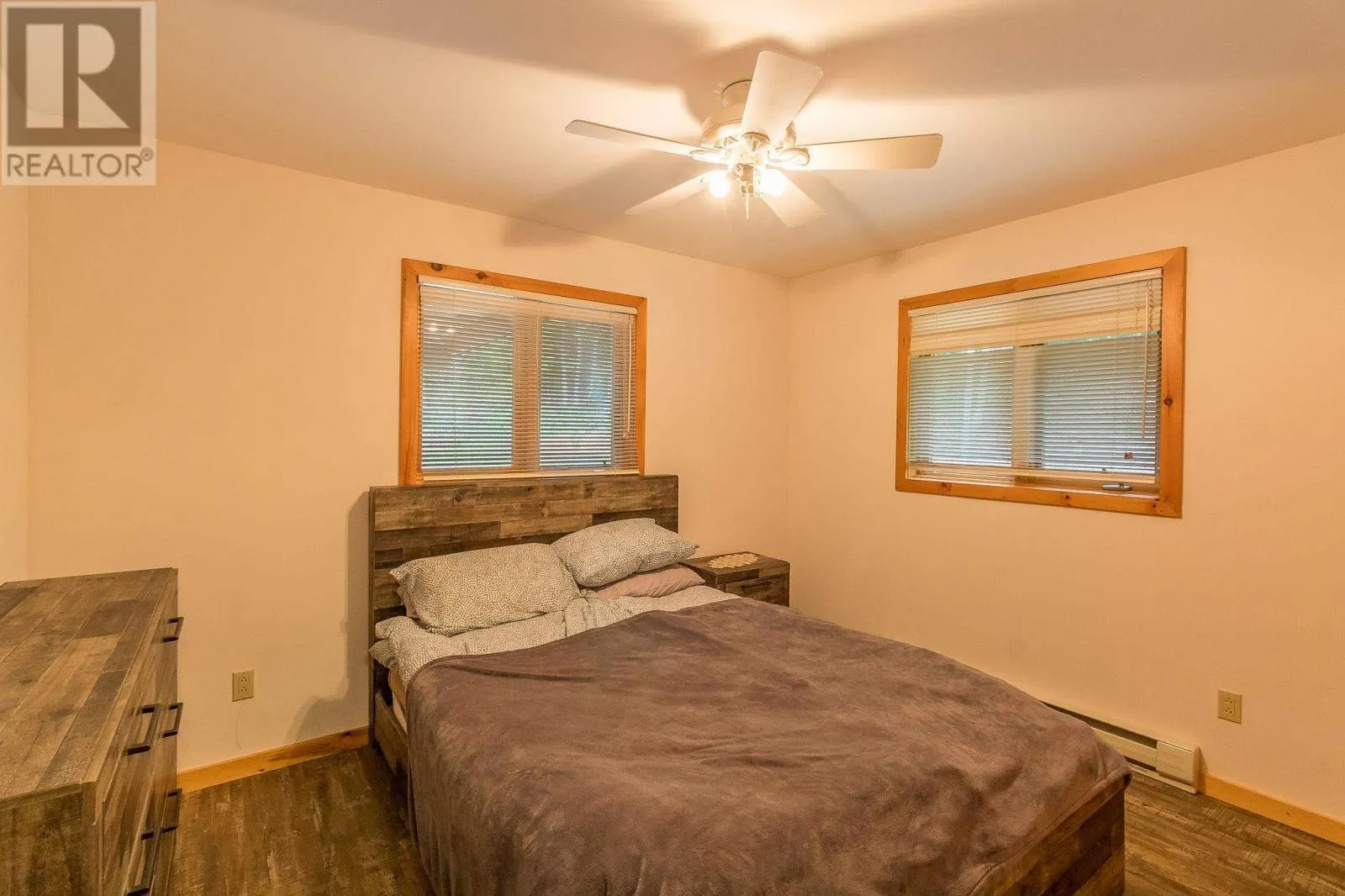 5422 Milford Haven RD