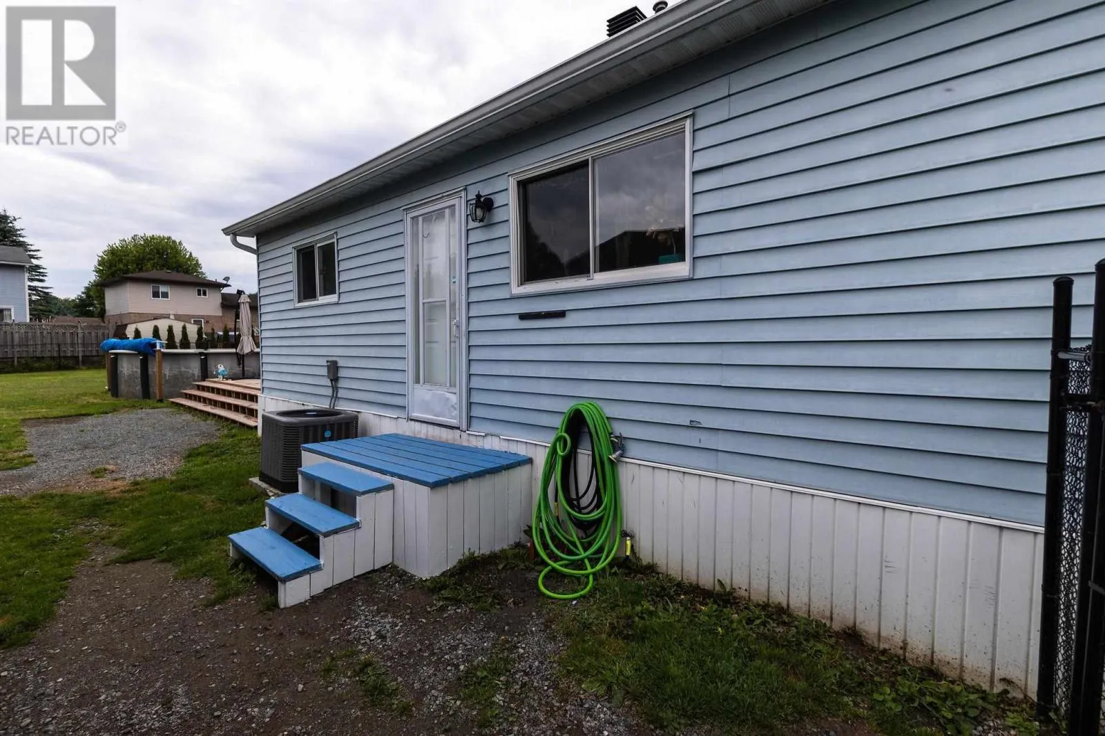 180 River RD