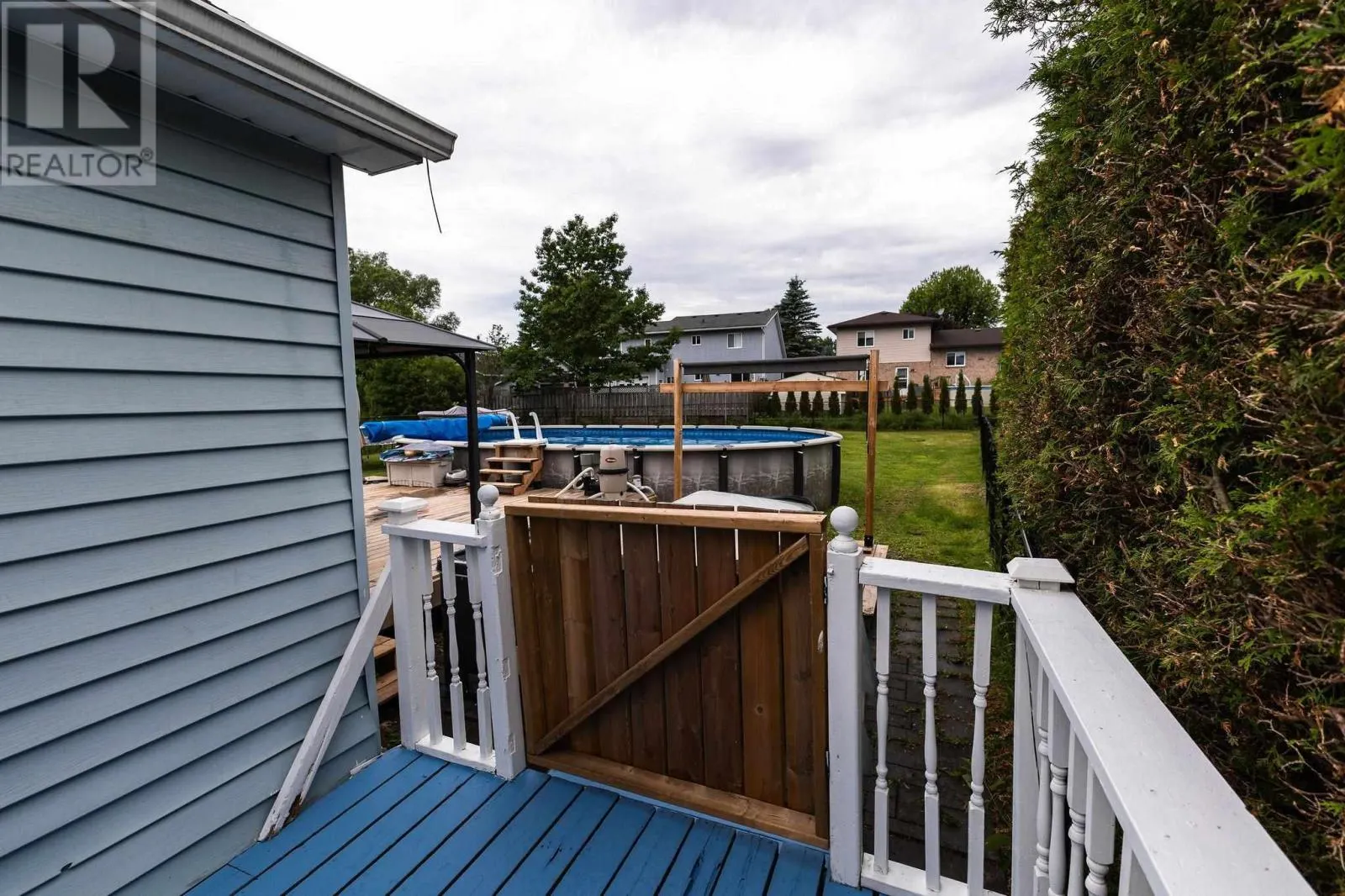 180 River RD