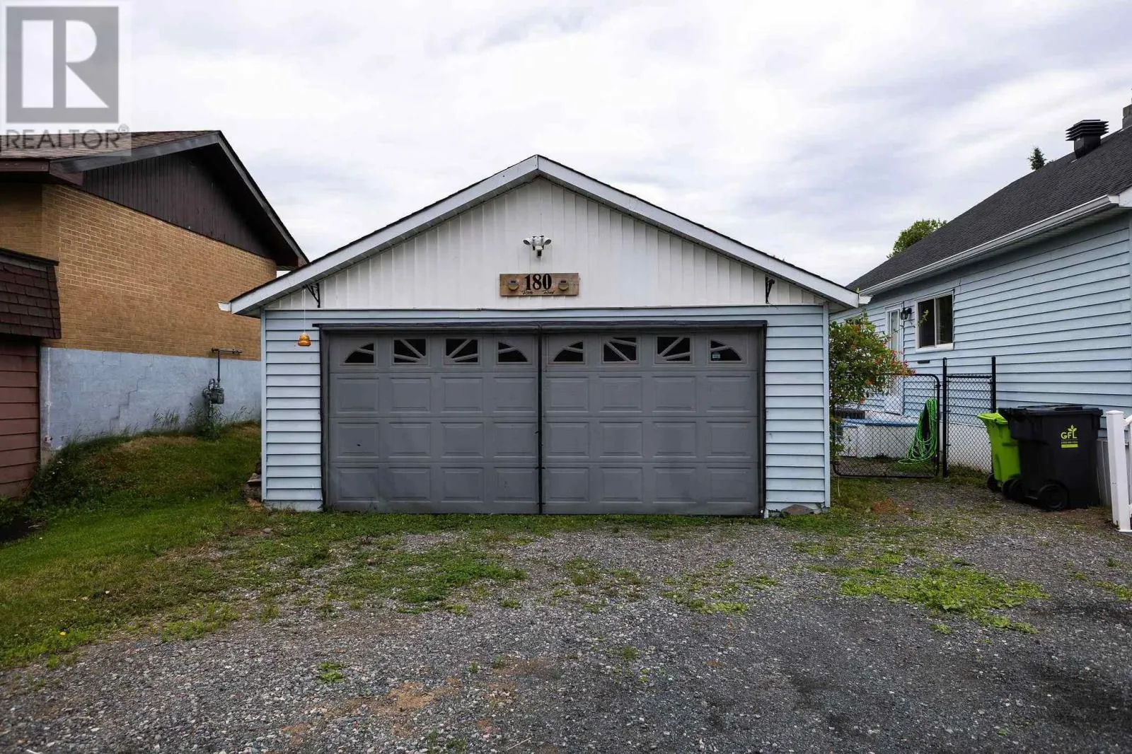 180 River RD