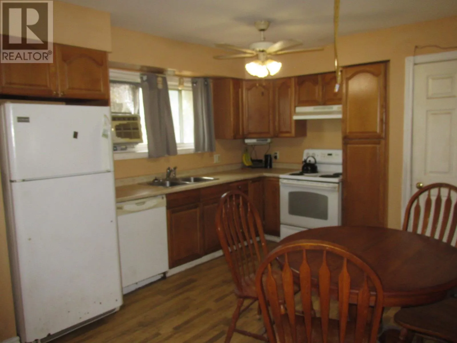 113 Mississauga AVE
