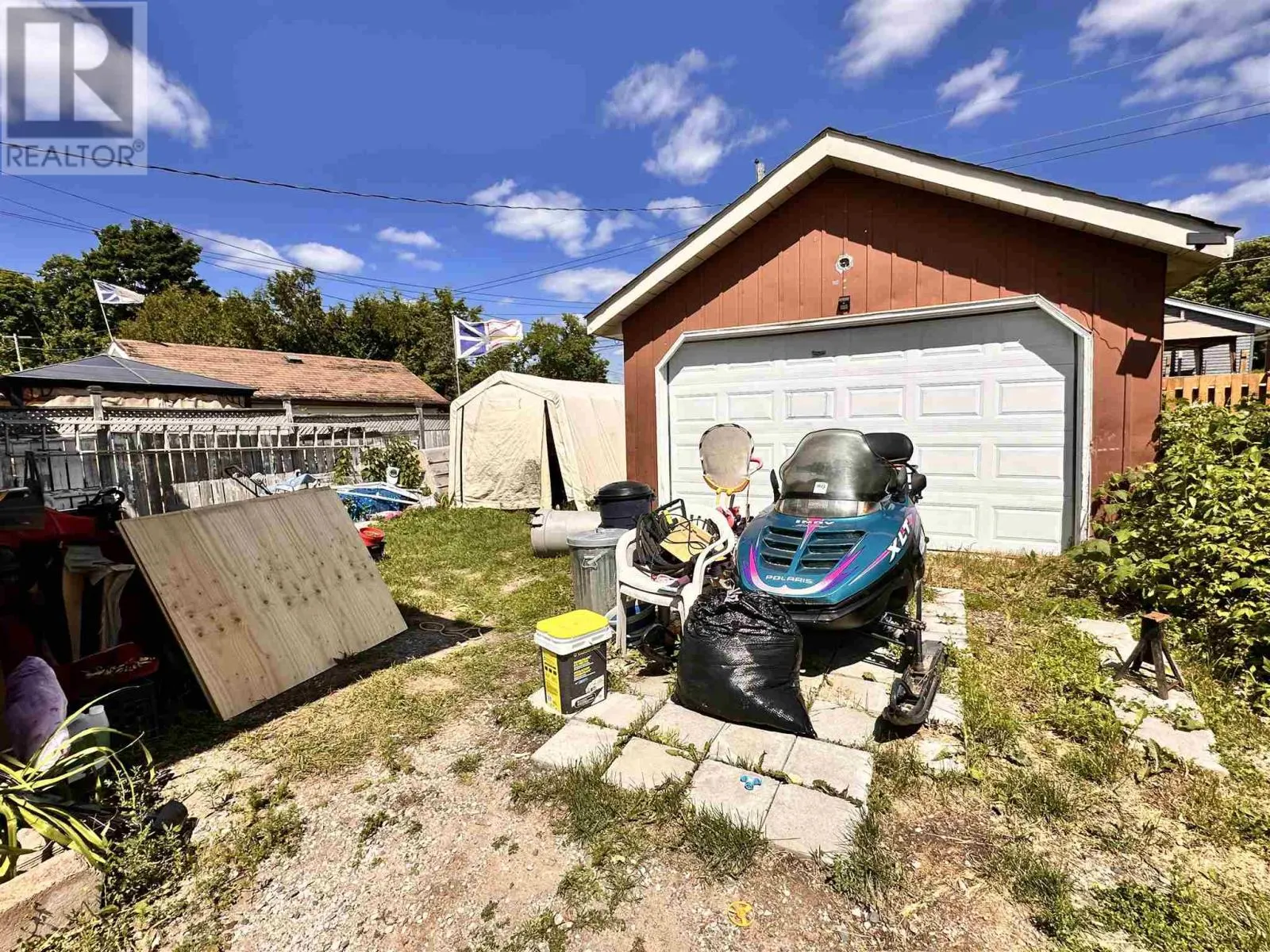 98A Axmith AVE
