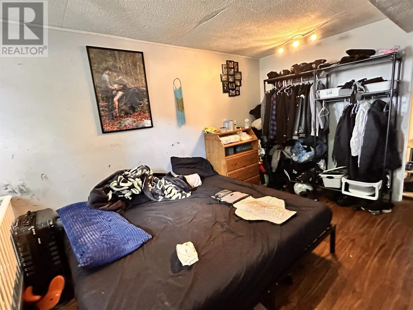 98A Axmith AVE
