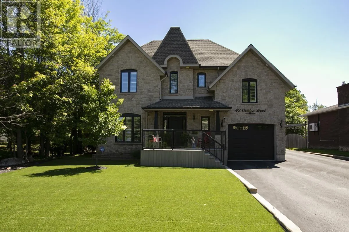 42 Dablon ST