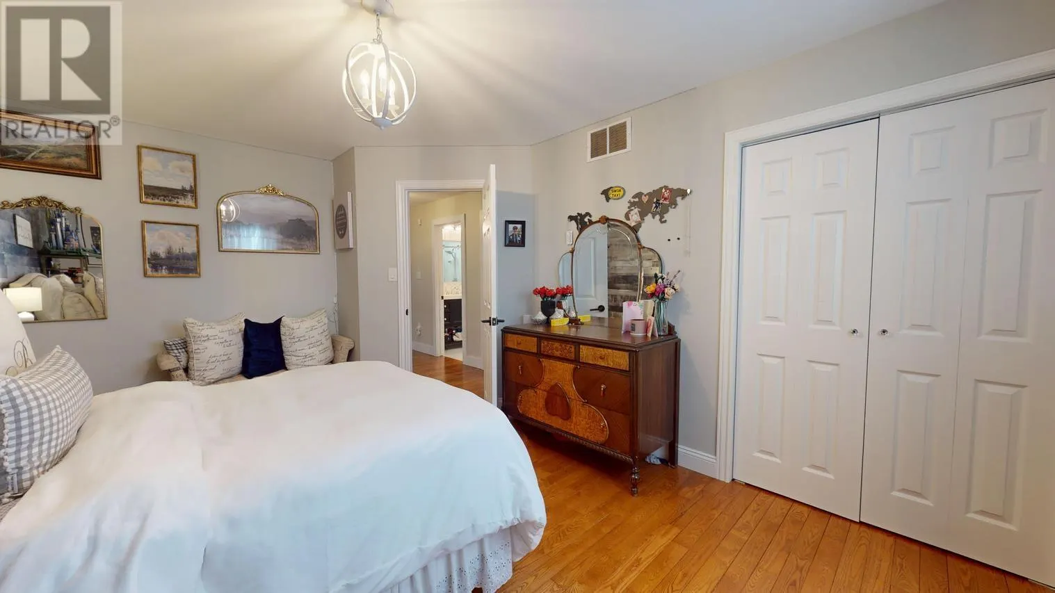 42 Dablon ST