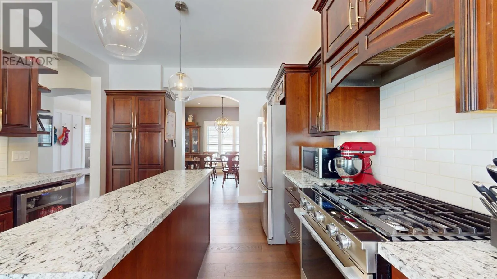 42 Dablon ST