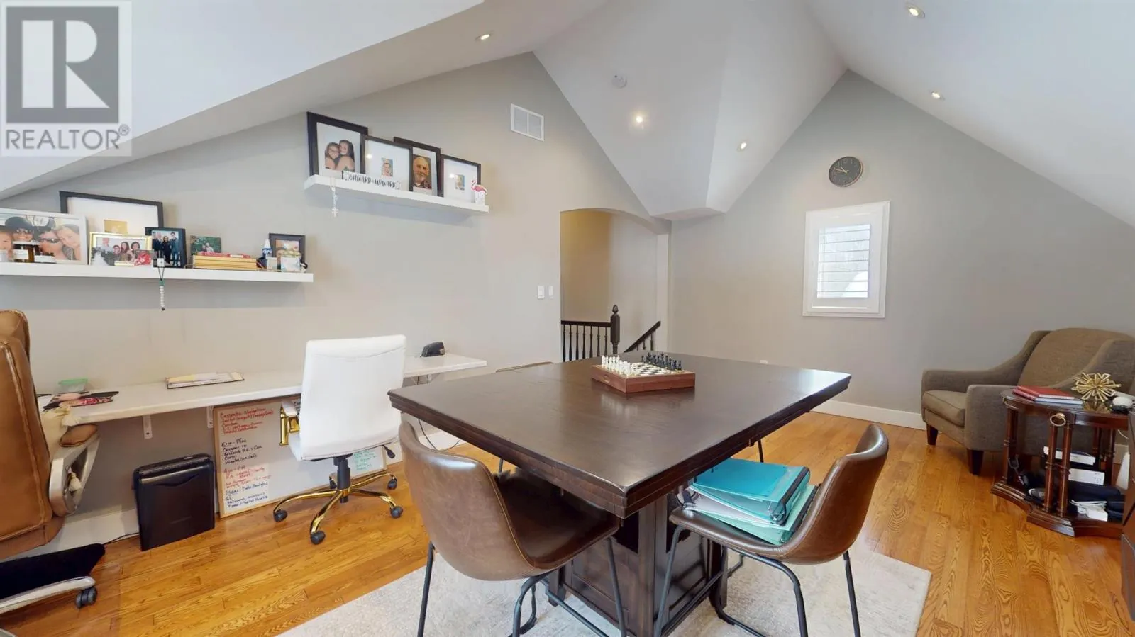 42 Dablon ST