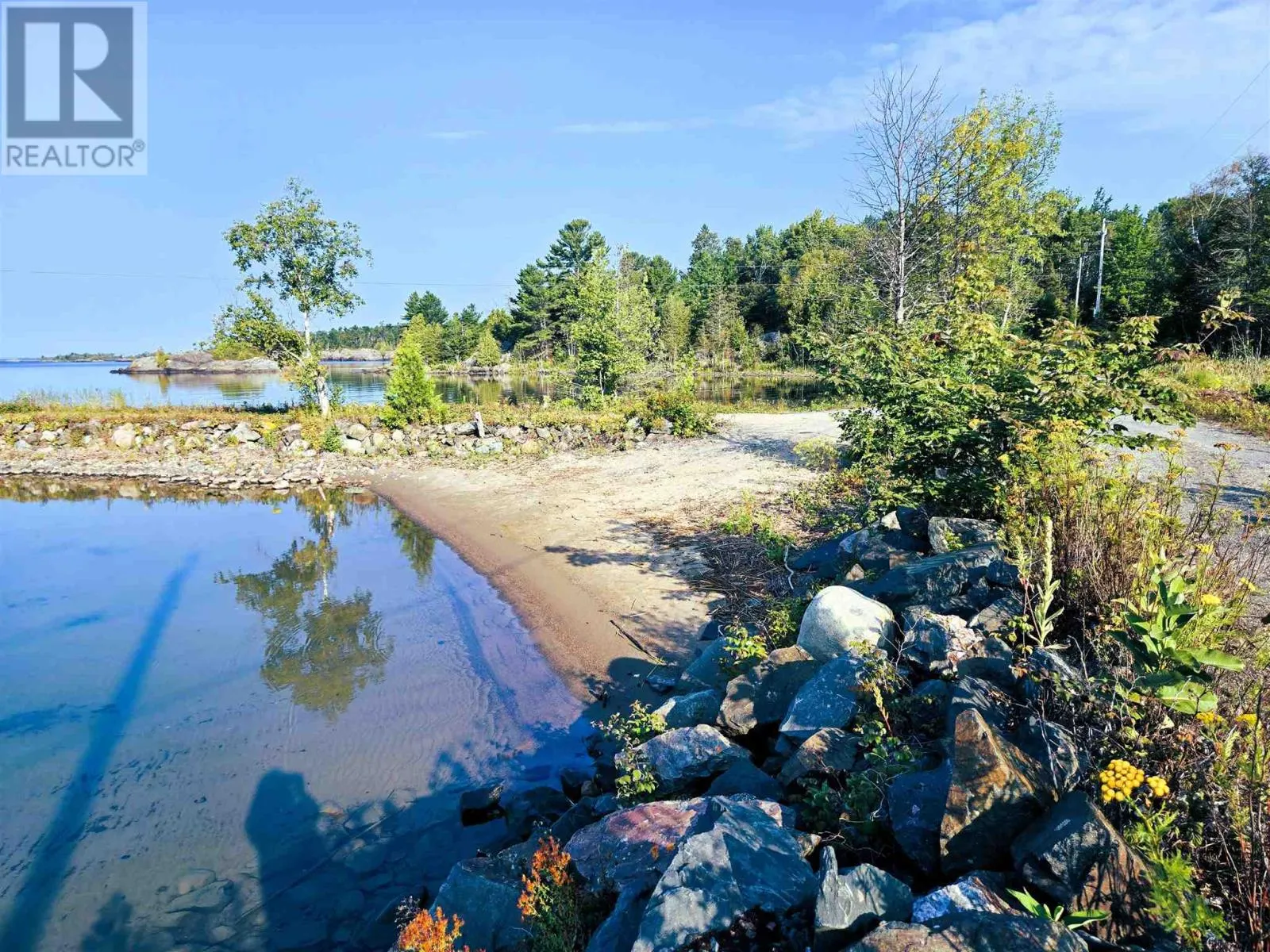 23A Pine Ridge RD