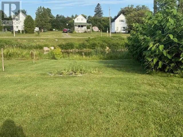 33 Huron ST