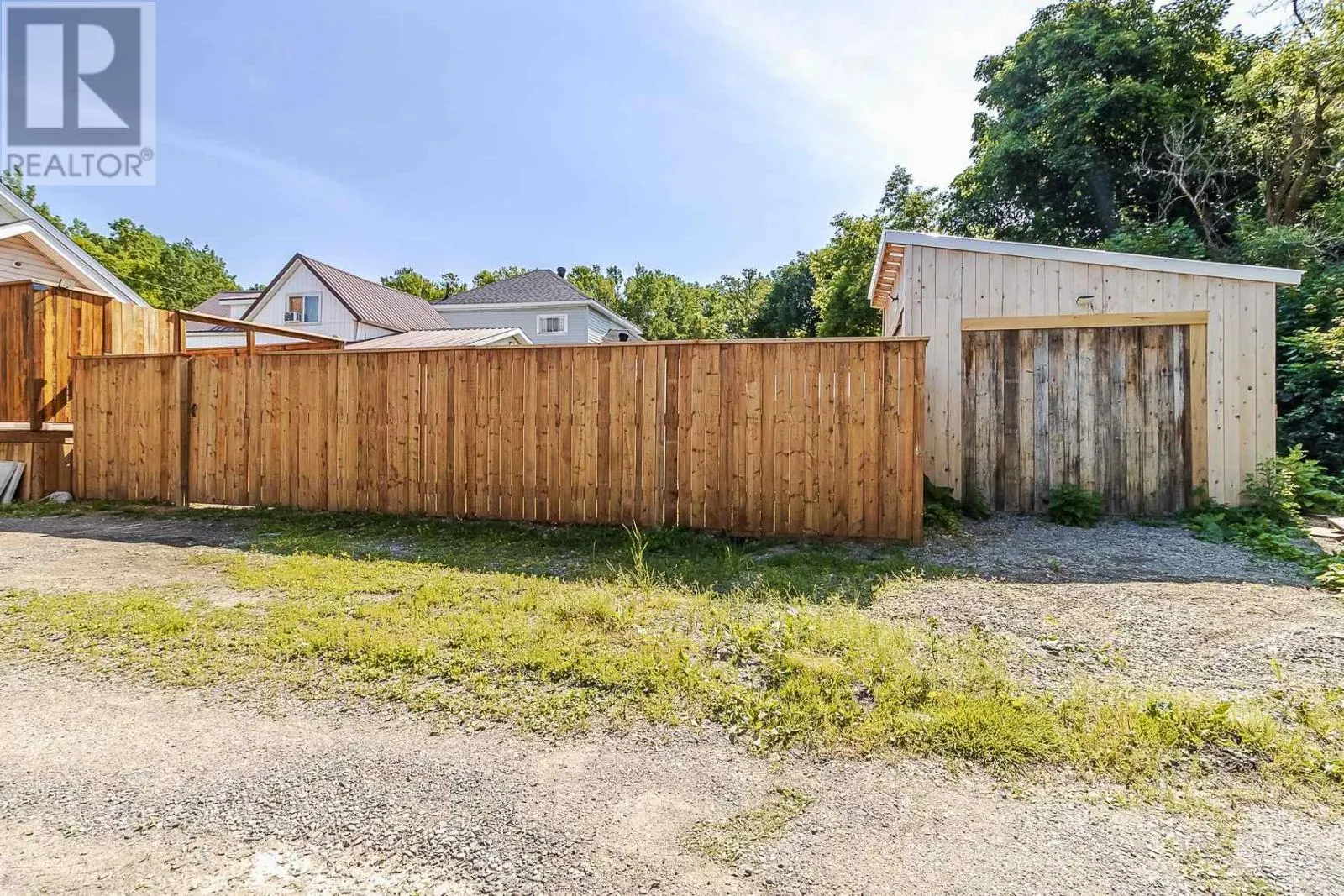 21 Trelawne AVE